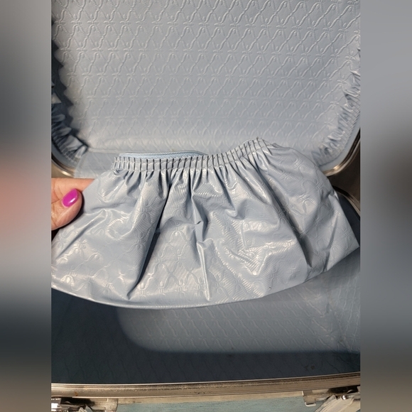 VTG AMERICAN TOURISTER BLUE TRAIN CASE MAKEUP COSMETIC VANITY HARD LUGGAGE. - Picture 11 of 11